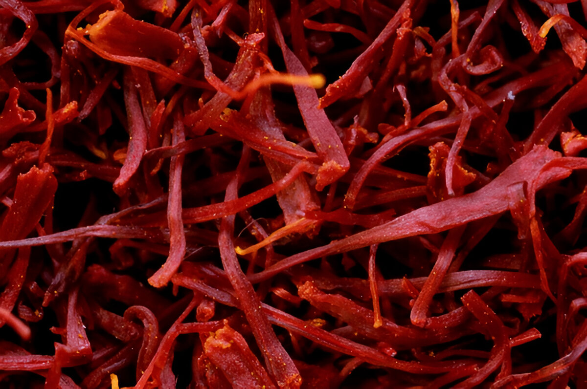 Essential Chemical Compounds in Saffron